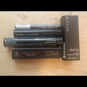 Set of 5 make up products